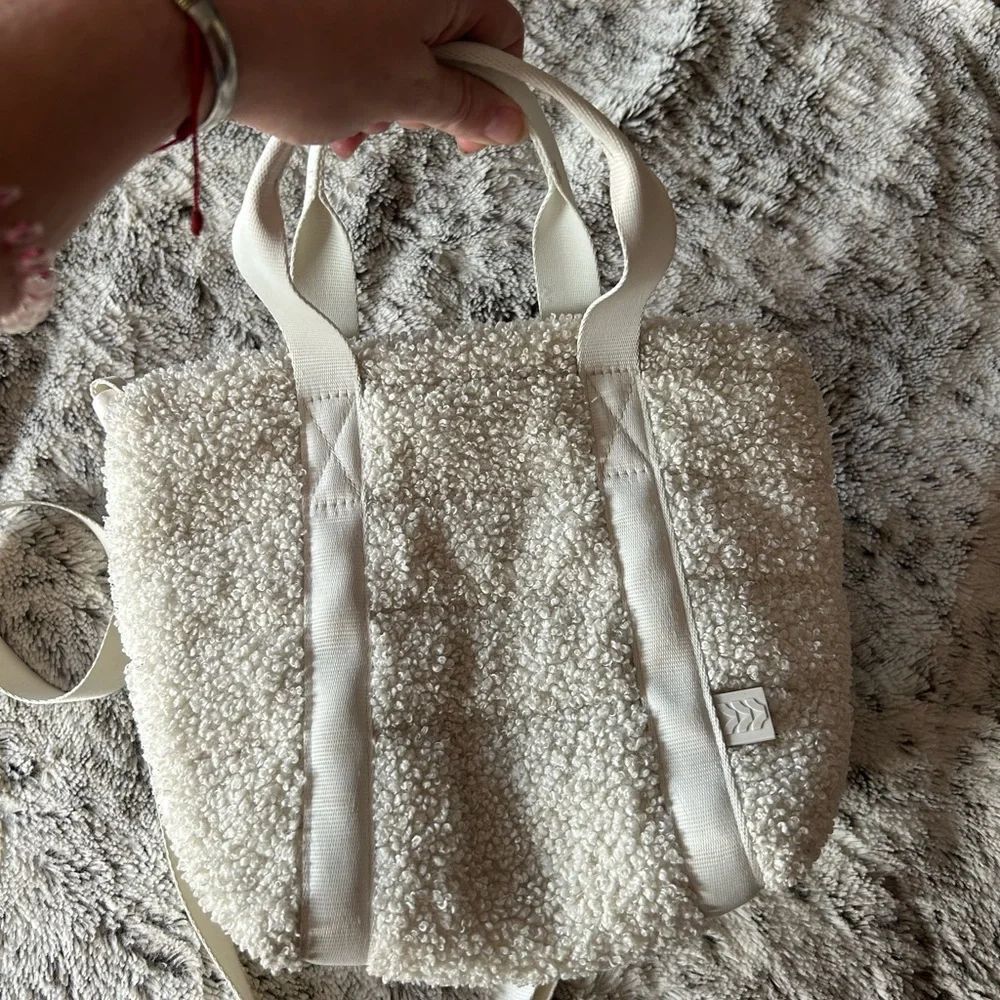 All In Motion Teddy Cream Crossbody Bag - Picture 7 of 7
